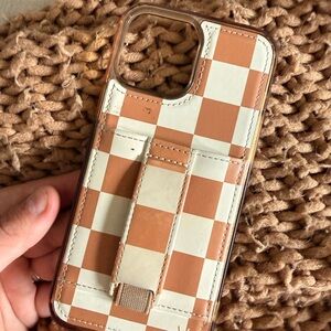 Elegant Tan and White Checkered Phone Case